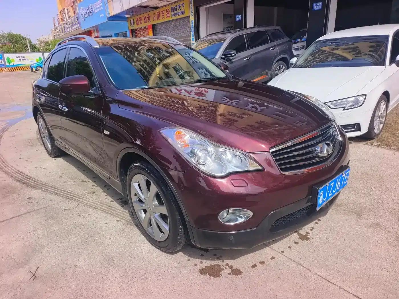 Infiniti EX 2011 EX25 Elegance Edition — миниатюра 3
