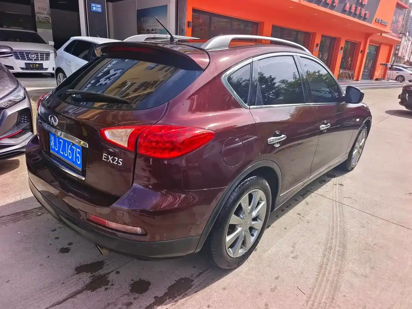Infiniti EX 2011 EX25 Elegance Edition — миниатюра 4