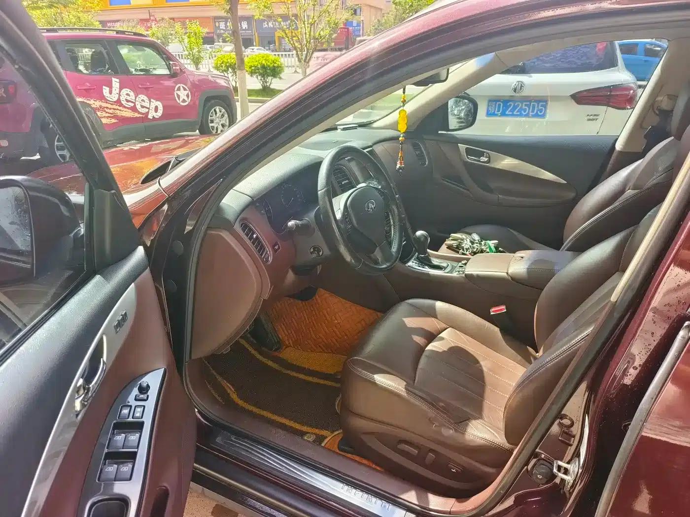 Infiniti EX 2011 EX25 Elegance Edition — миниатюра 9