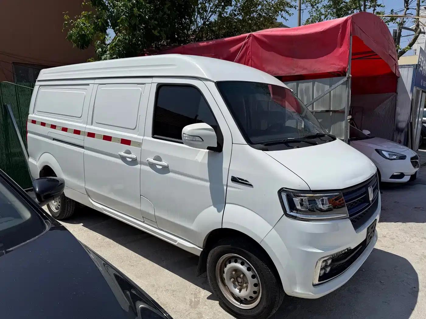 Remote E5 2022 E5L Pure Electric Van - Guoxuan 39.9kWh — миниатюра 3