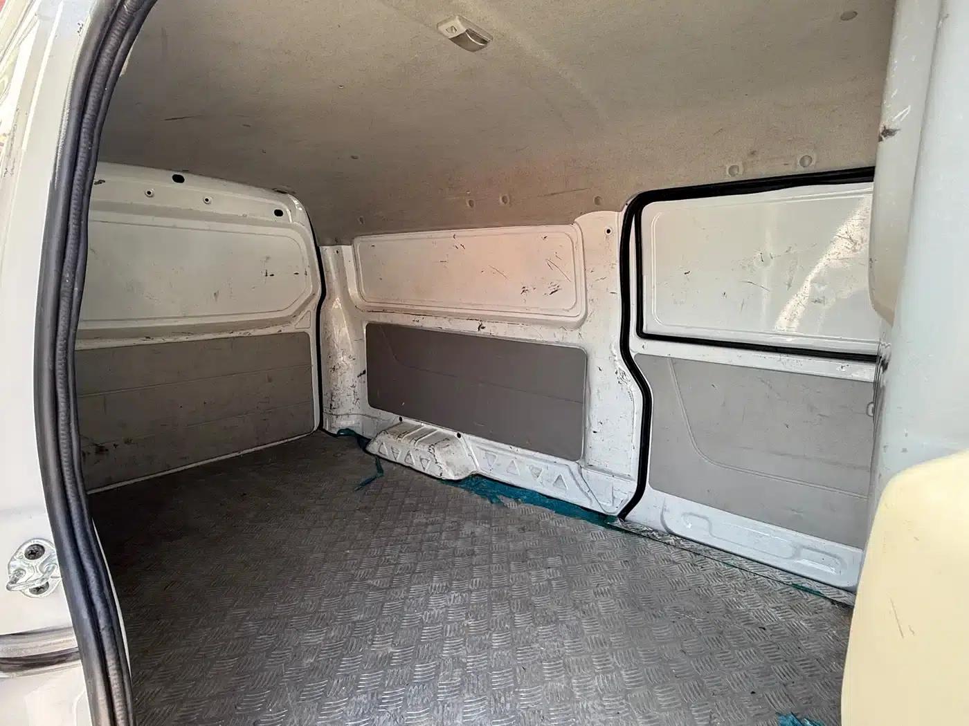 Remote E5 2022 E5L Pure Electric Van - Guoxuan 39.9kWh — миниатюра 7