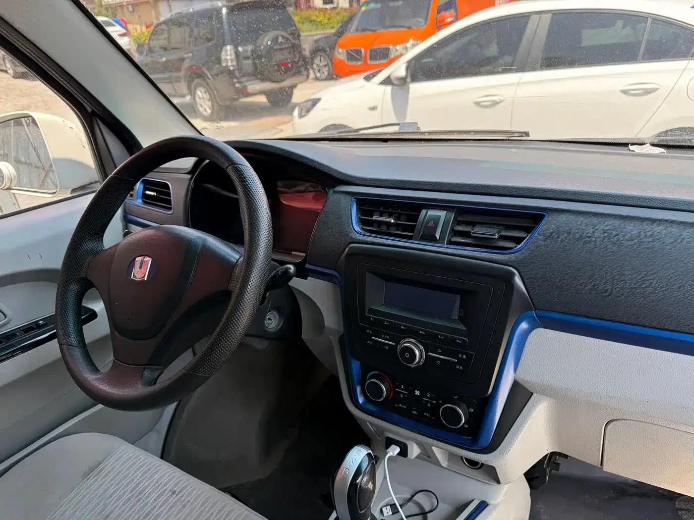 Remote E5 2022 E5L Pure Electric Van - Guoxuan 39.9kWh — миниатюра 9