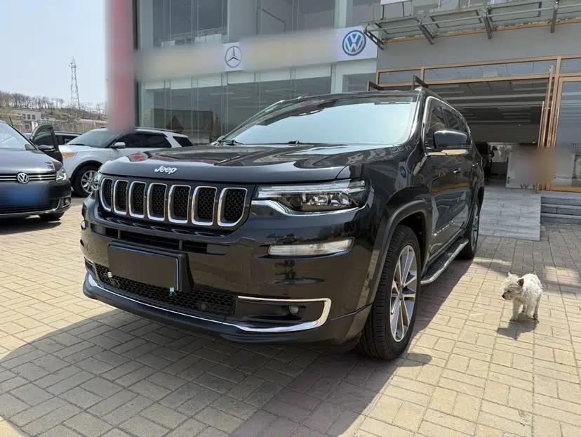 Jeep Grand Commander 2018 2.0T Four-Wheel Drive Enjoyment Edition China VI — миниатюра 1