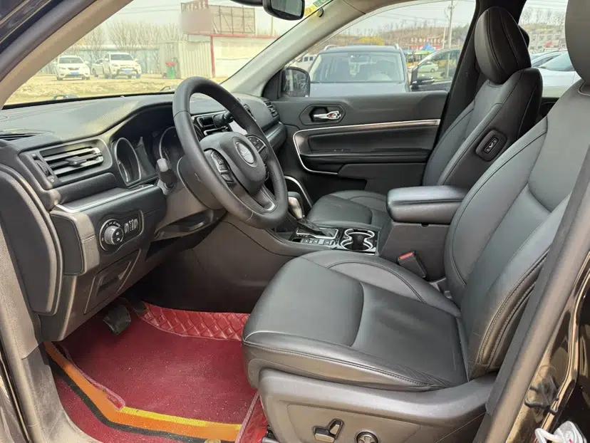 Jeep Grand Commander 2018 2.0T Four-Wheel Drive Enjoyment Edition China VI — миниатюра 8