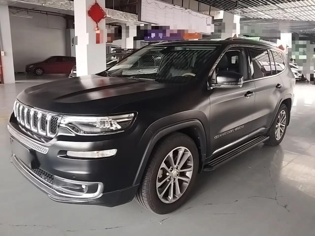 Jeep Grand Commander 2018 2.0T Two-Wheel Drive Enjoy Edition China V — миниатюра 1