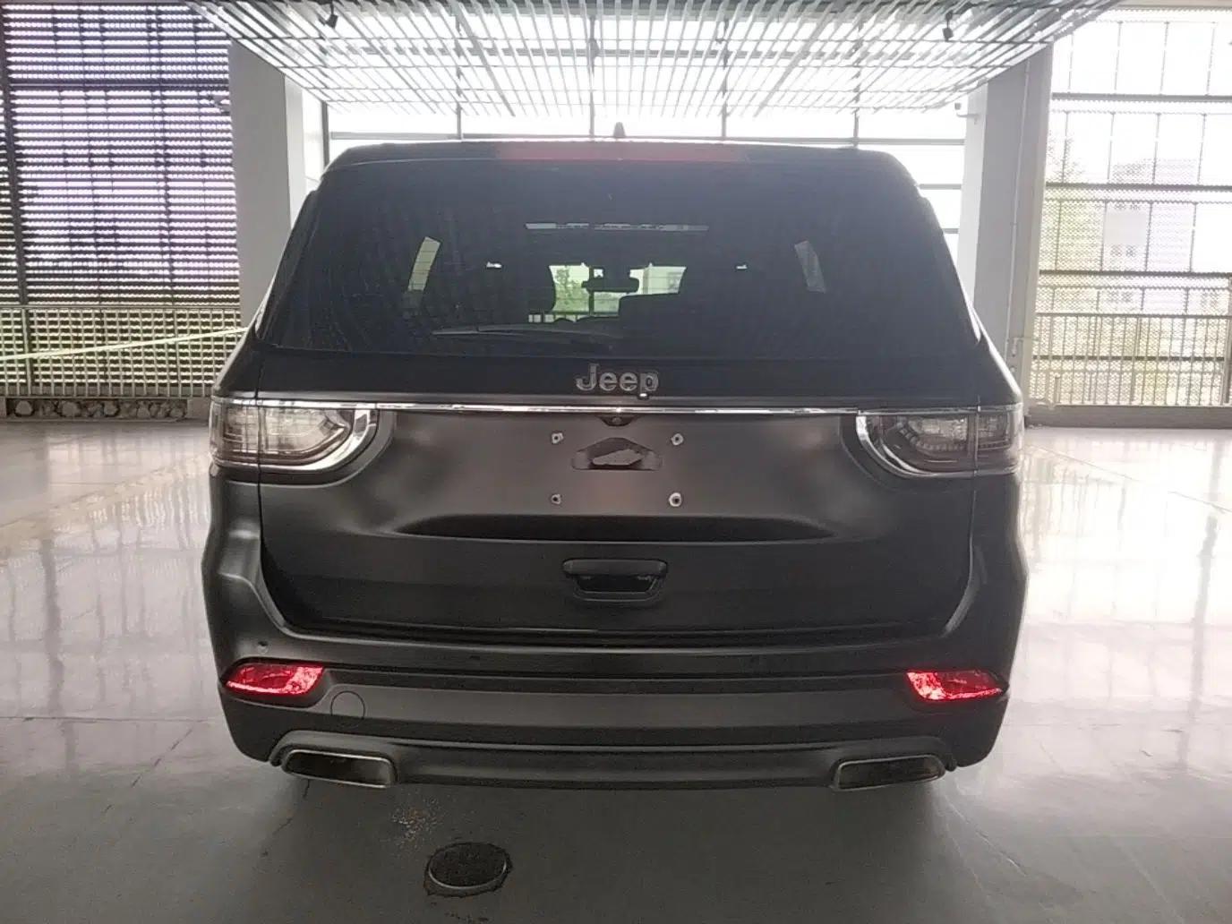 Jeep Grand Commander 2018 2.0T Two-Wheel Drive Enjoy Edition China V — миниатюра 5