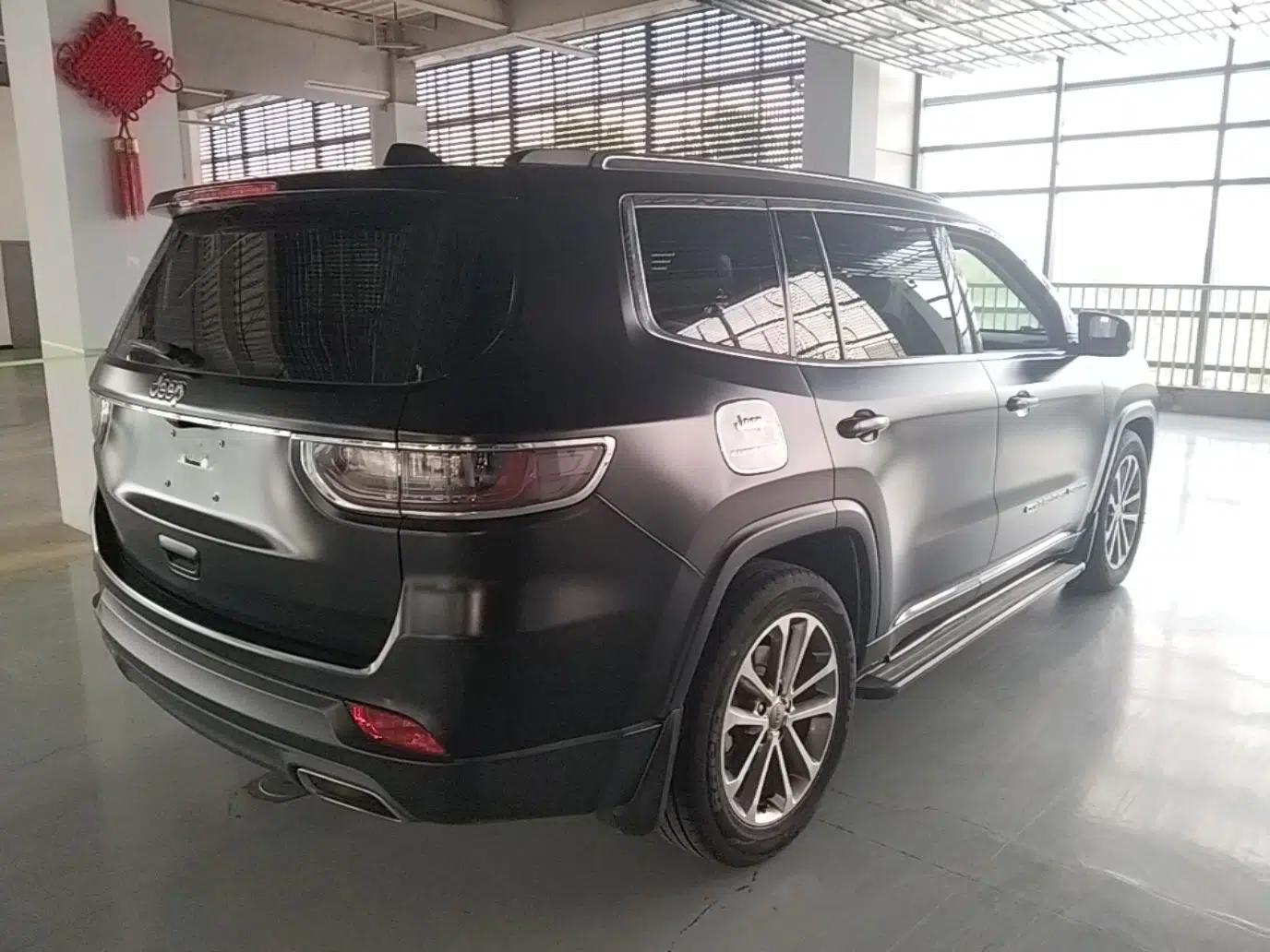 Jeep Grand Commander 2018 2.0T Two-Wheel Drive Enjoy Edition China V — миниатюра 6