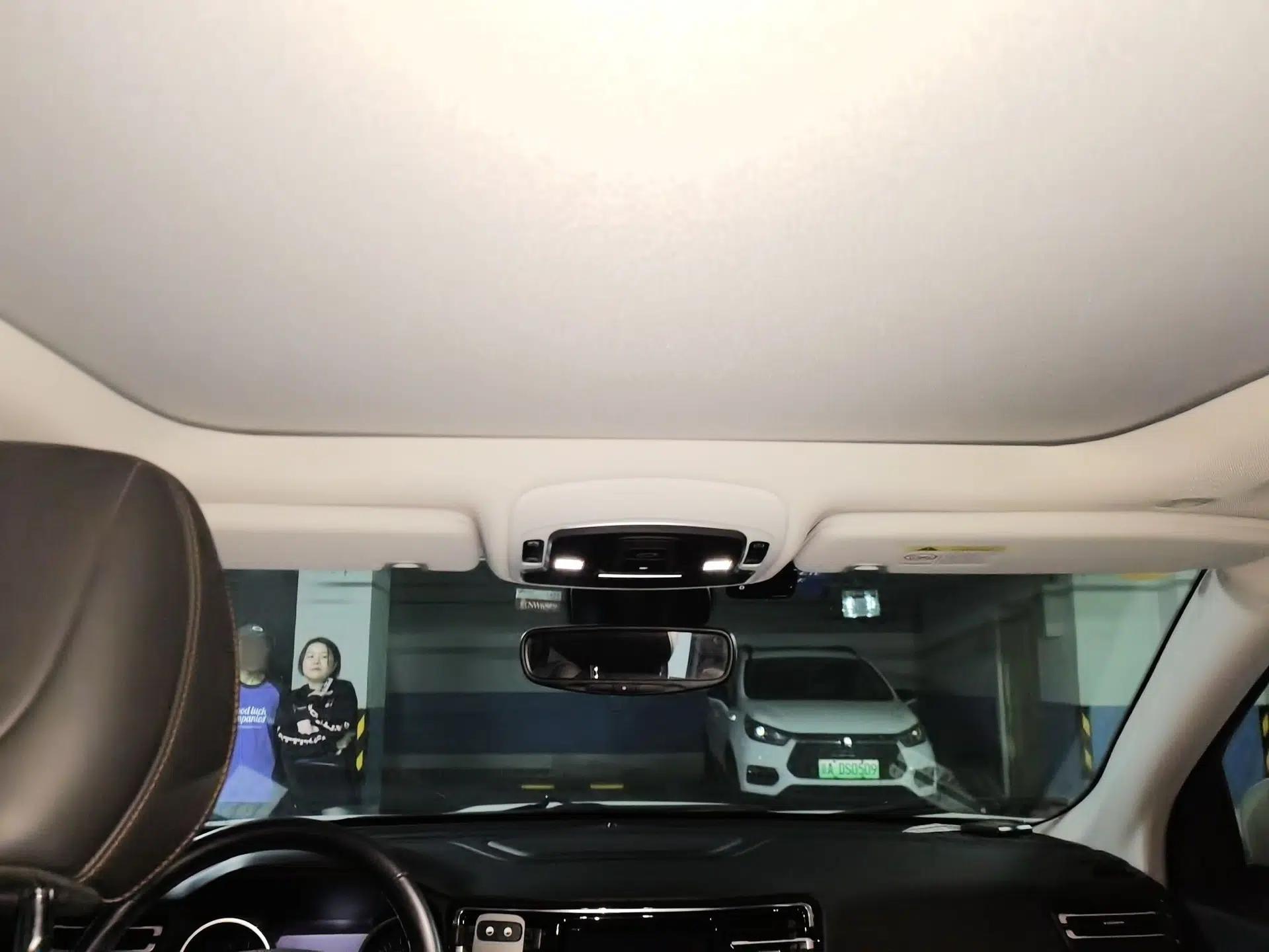 Jeep Grand Commander 2018 2.0T Four-Wheel Drive Smart Enjoyment Version China VI — миниатюра 15