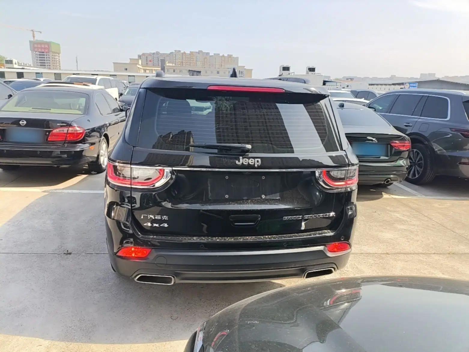 Jeep Grand Commander 2018 2.0T Four-Wheel Drive Enjoyment Edition China VI — миниатюра 3