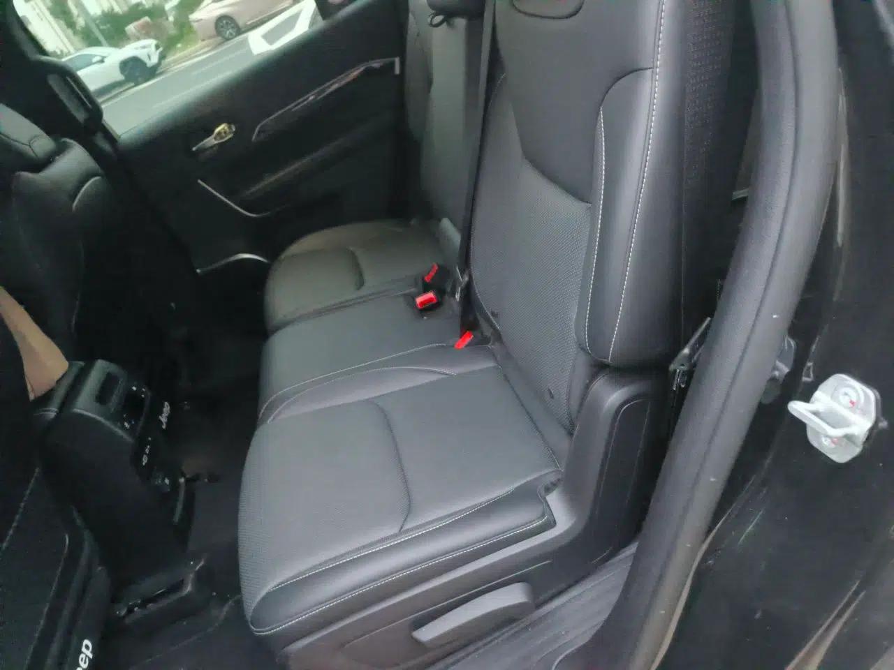 Jeep Grand Commander 2021 2.0T Four-Wheel Drive 80th Anniversary Edition — миниатюра 18