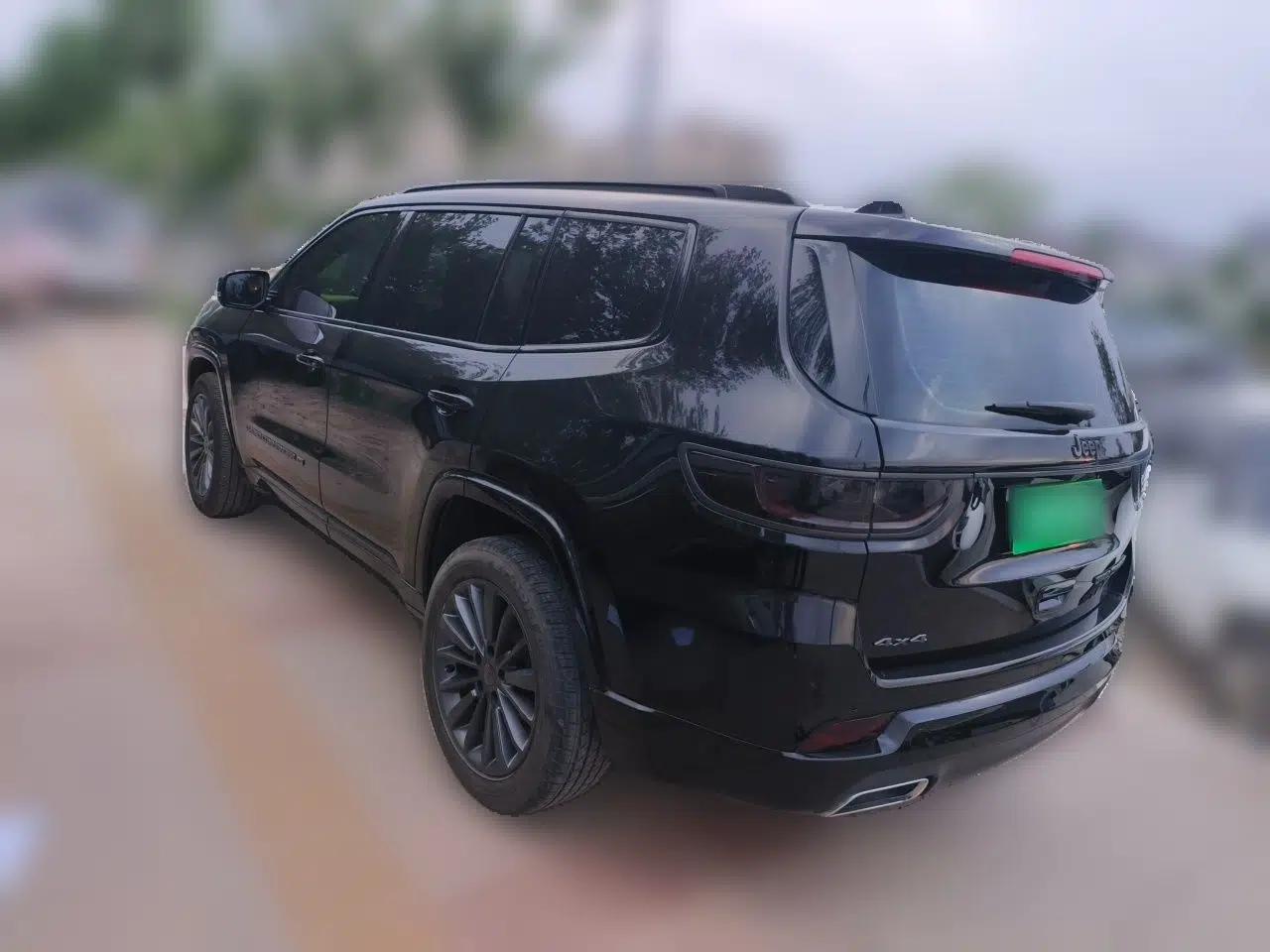 Jeep Grand Commander 2021 2.0T Four-Wheel Drive 80th Anniversary Edition — миниатюра 4