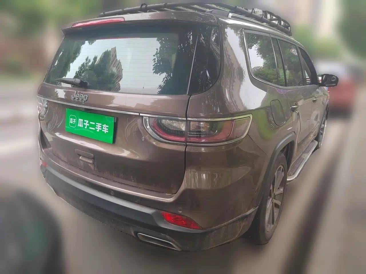 Jeep Grand Commander 2018 2.0T Four-Wheel Drive Enjoyment Edition China VI — миниатюра 6