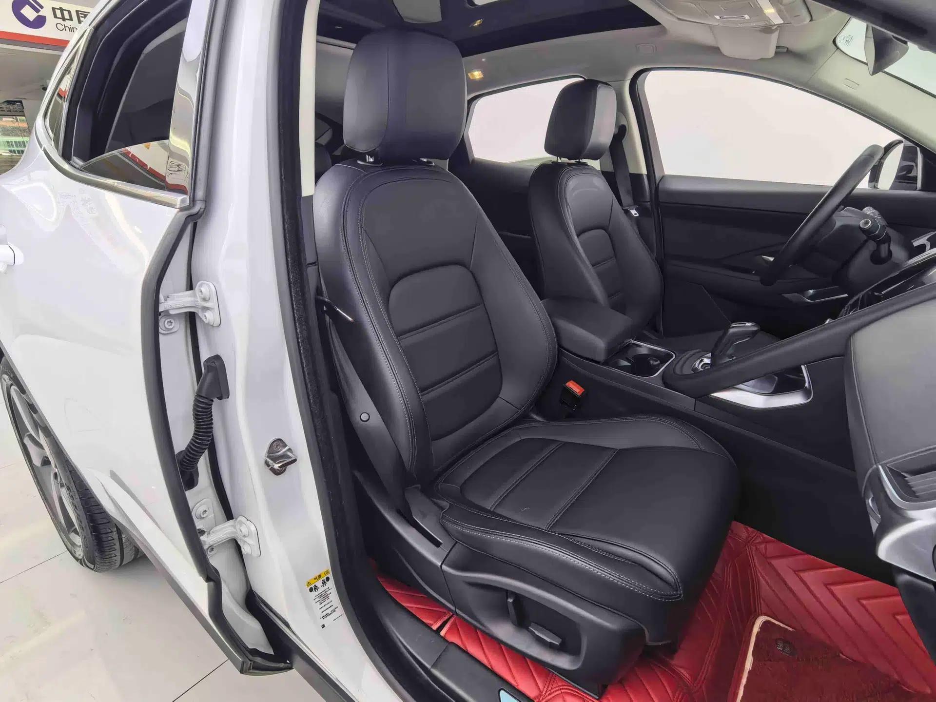 Jaguar E-PACE 2018 P200 S China VI — миниатюра 22