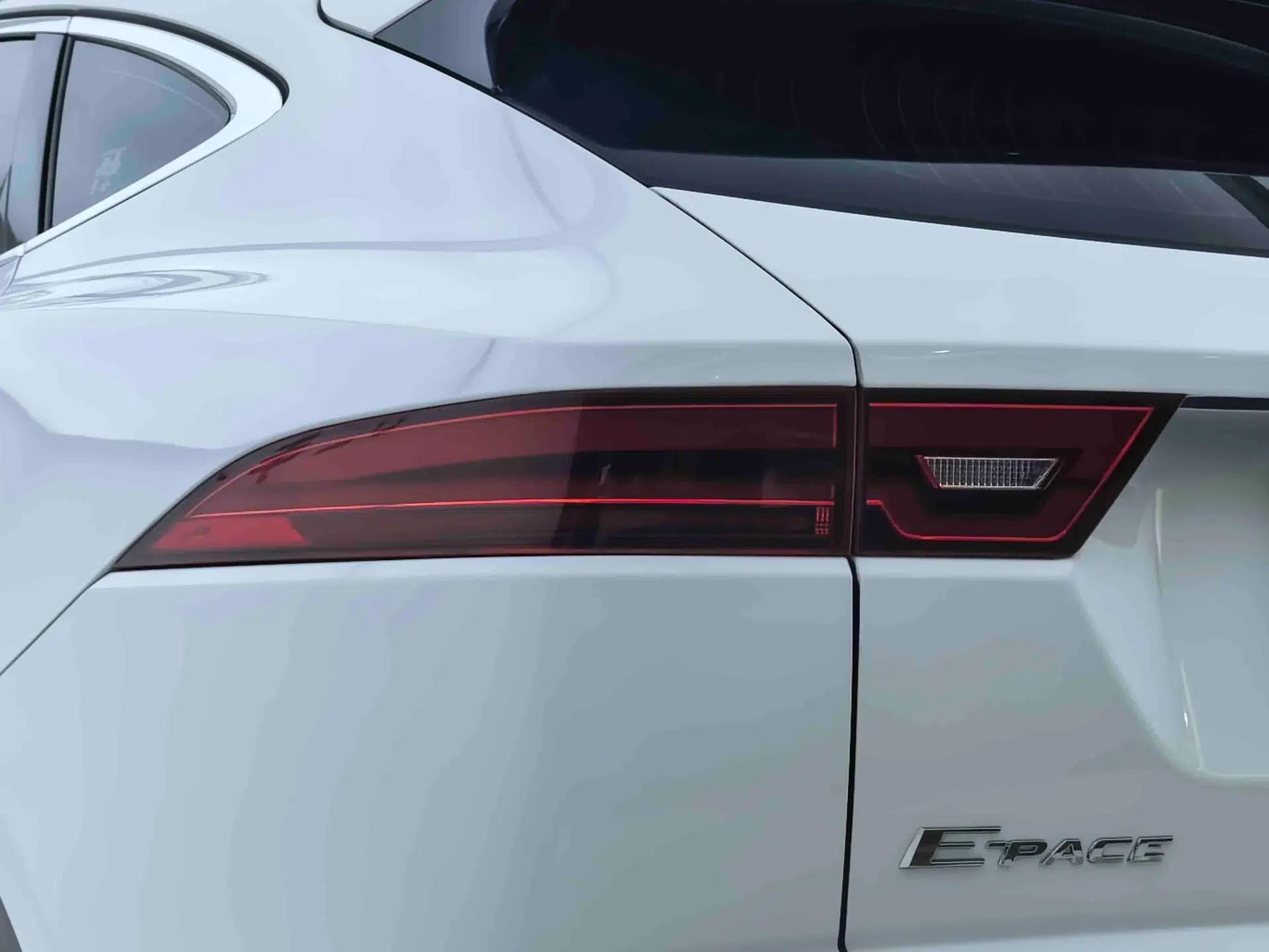 Jaguar E-PACE 2018 P200 S China VI — миниатюра 9