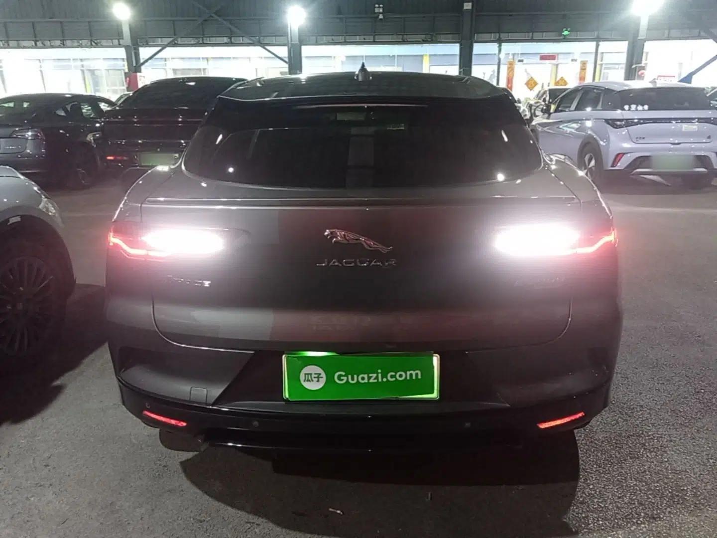 Jaguar I-PACE 2018 EV400 SE — миниатюра 5