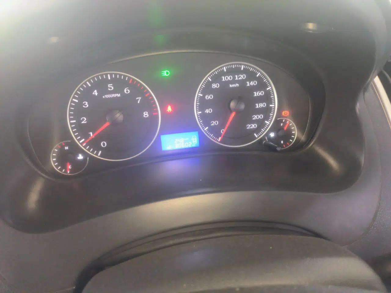 Geely Auto Diamond 2016 1.5L Manual Elite Edition — миниатюра 13