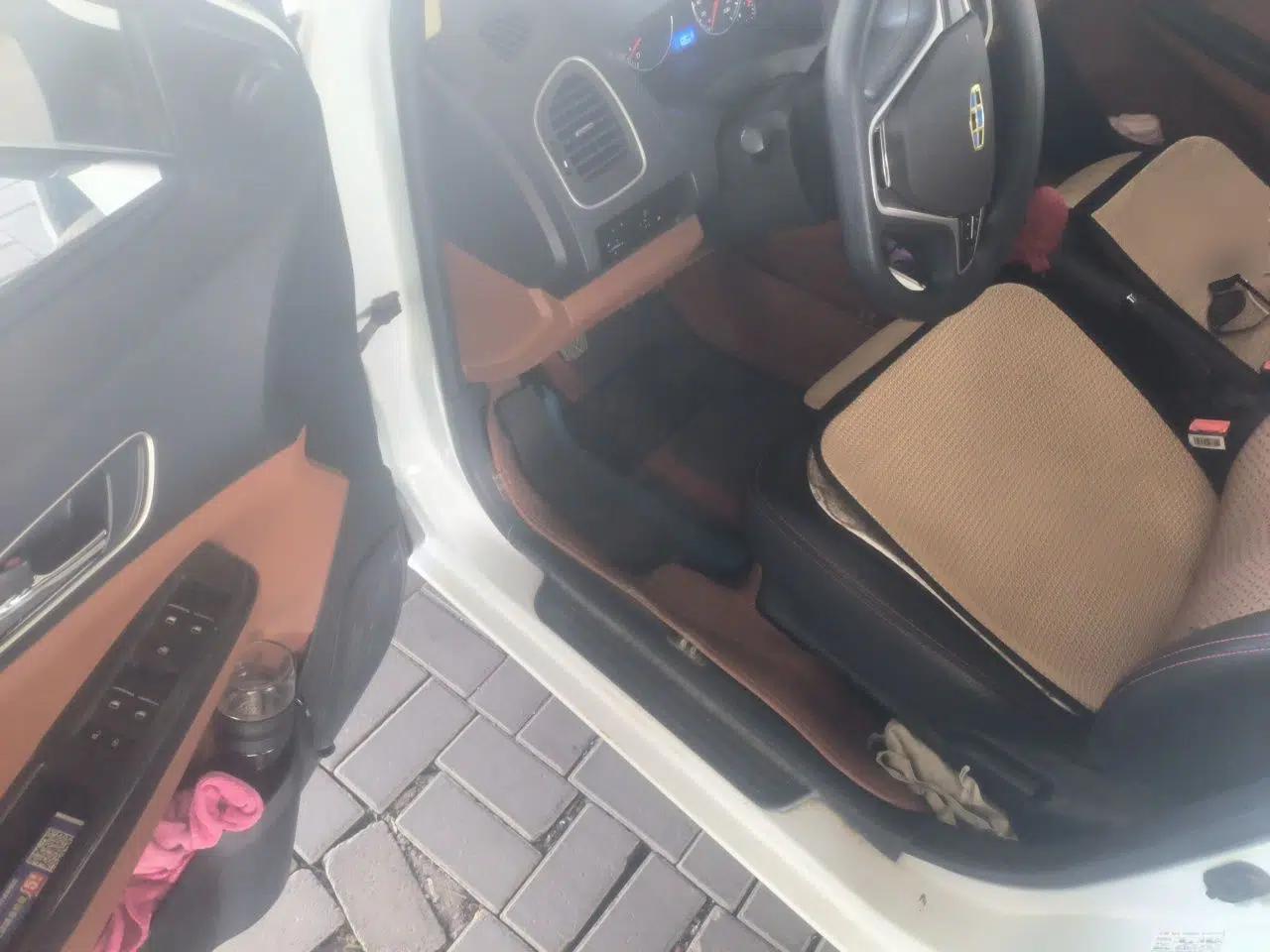 Geely Auto Diamond 2016 1.5L Manual Elite Edition — миниатюра 17