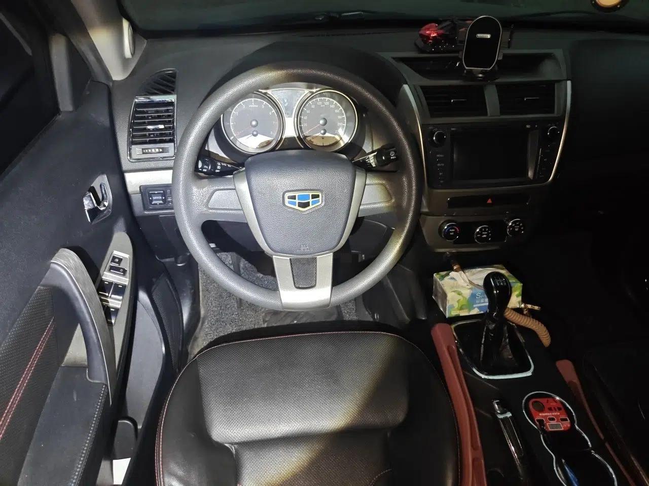 Geely Auto GX7 2015 Classic Edition 1.8L Manual Elite Model China V Standard — миниатюра 11