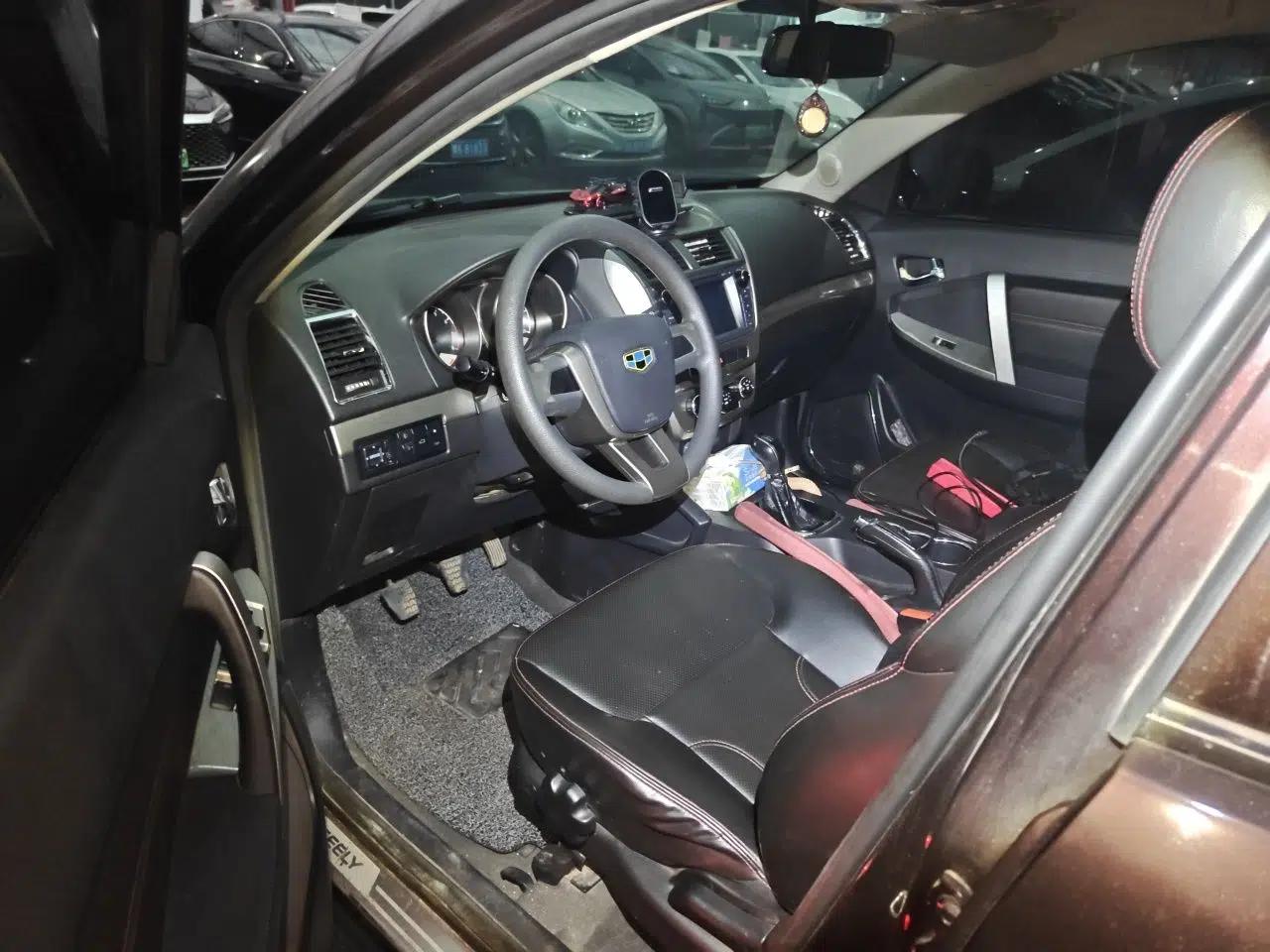 Geely Auto GX7 2015 Classic Edition 1.8L Manual Elite Model China V Standard — миниатюра 17