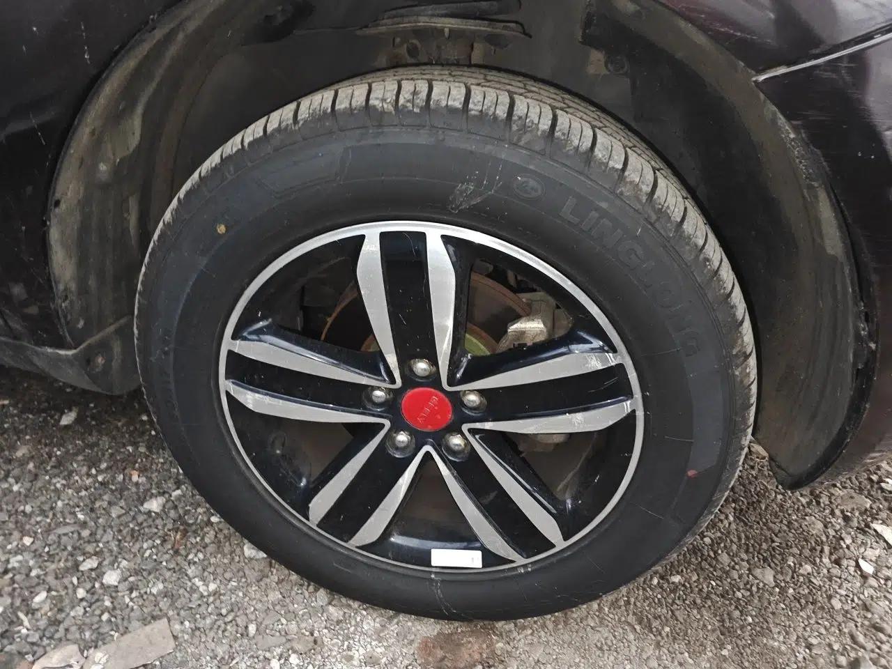 Geely Auto GX7 2015 Classic Edition 1.8L Manual Elite Model China V Standard — миниатюра 8