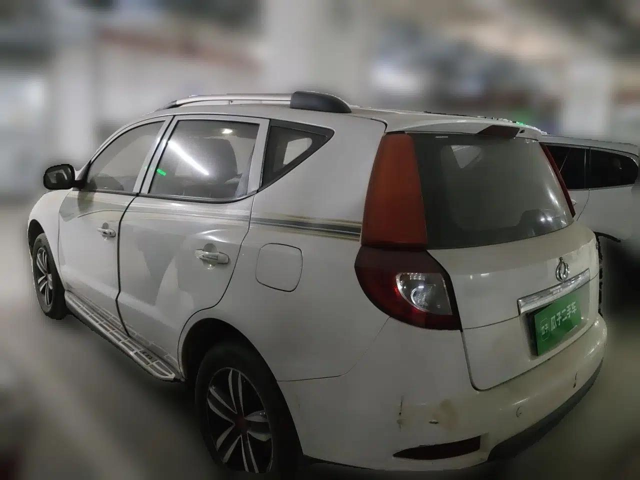 Geely Auto GX7 2014 1.8L Manual Value Edition — миниатюра 4