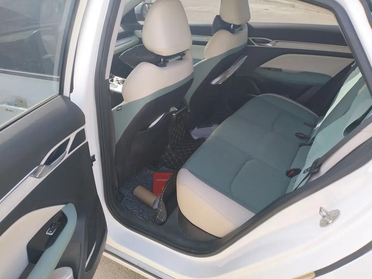 Geely Auto Emgrand L HiP 2022 1.5TD-DHT Pro 100KM Super Rui — миниатюра 20