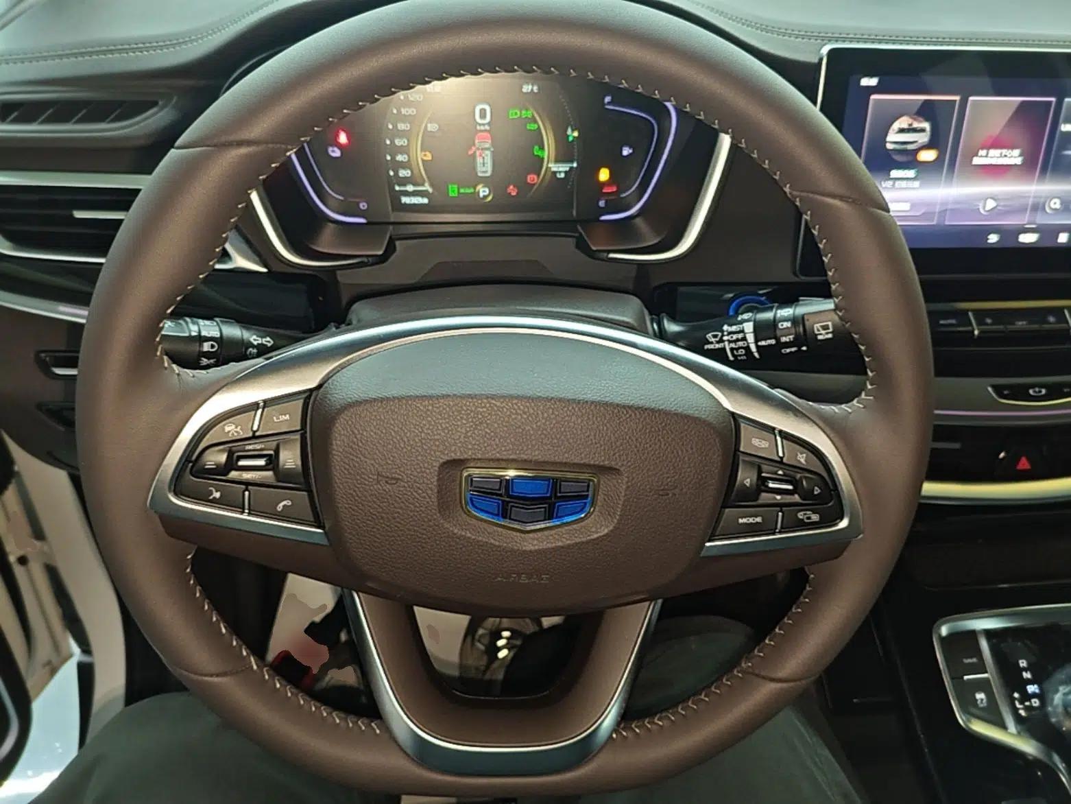 Geely Auto Jiajie New Energy 2019 1.5TD PHEV Deluxe Edition — миниатюра 13