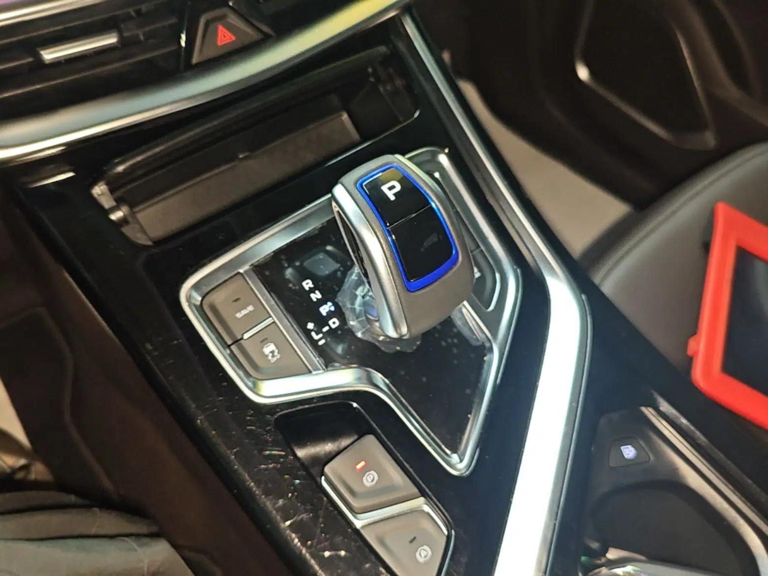 Geely Auto Jiajie New Energy 2019 1.5TD PHEV Deluxe Edition — миниатюра 16