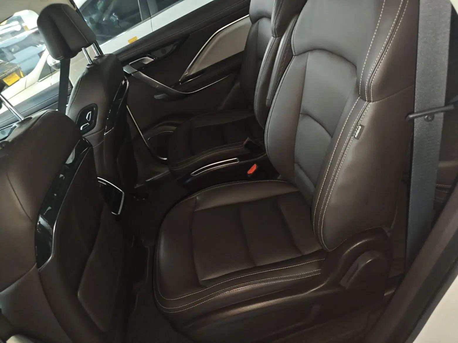 Geely Auto Jiajie New Energy 2019 1.5TD PHEV Deluxe Edition — миниатюра 19