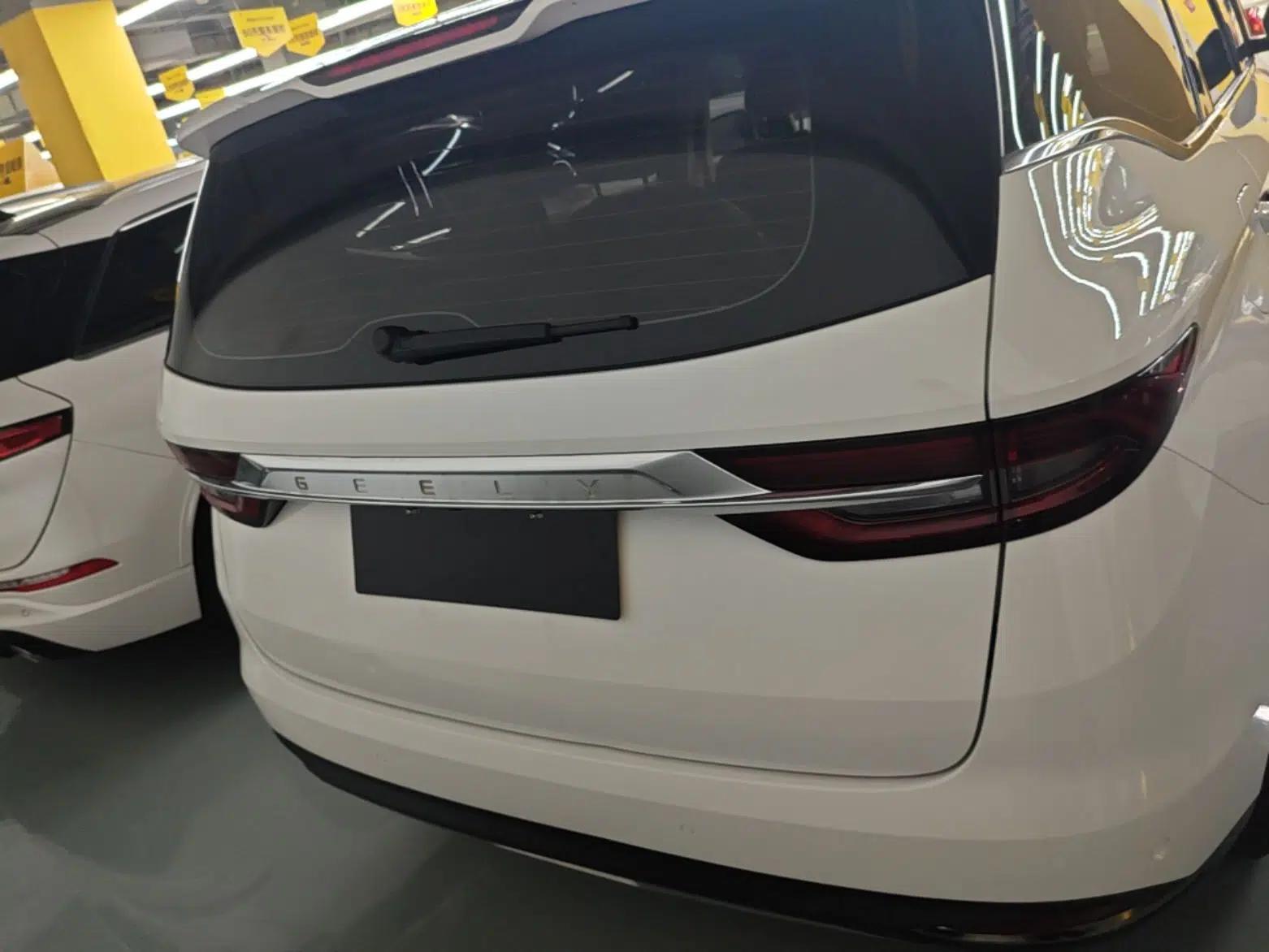 Geely Auto Jiajie New Energy 2019 1.5TD PHEV Deluxe Edition — миниатюра 3
