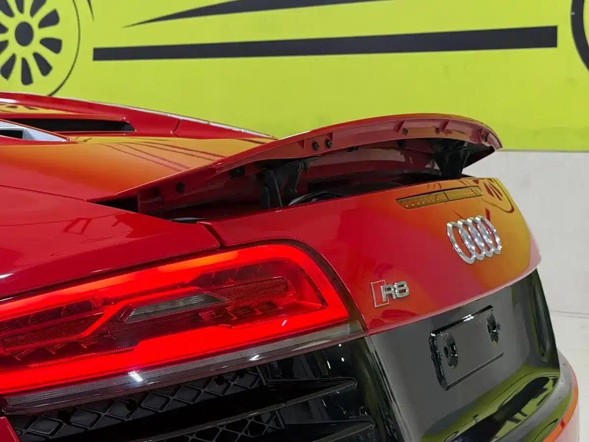2014 Audi R8 Spyder 5.2 FSI quattro — миниатюра 3