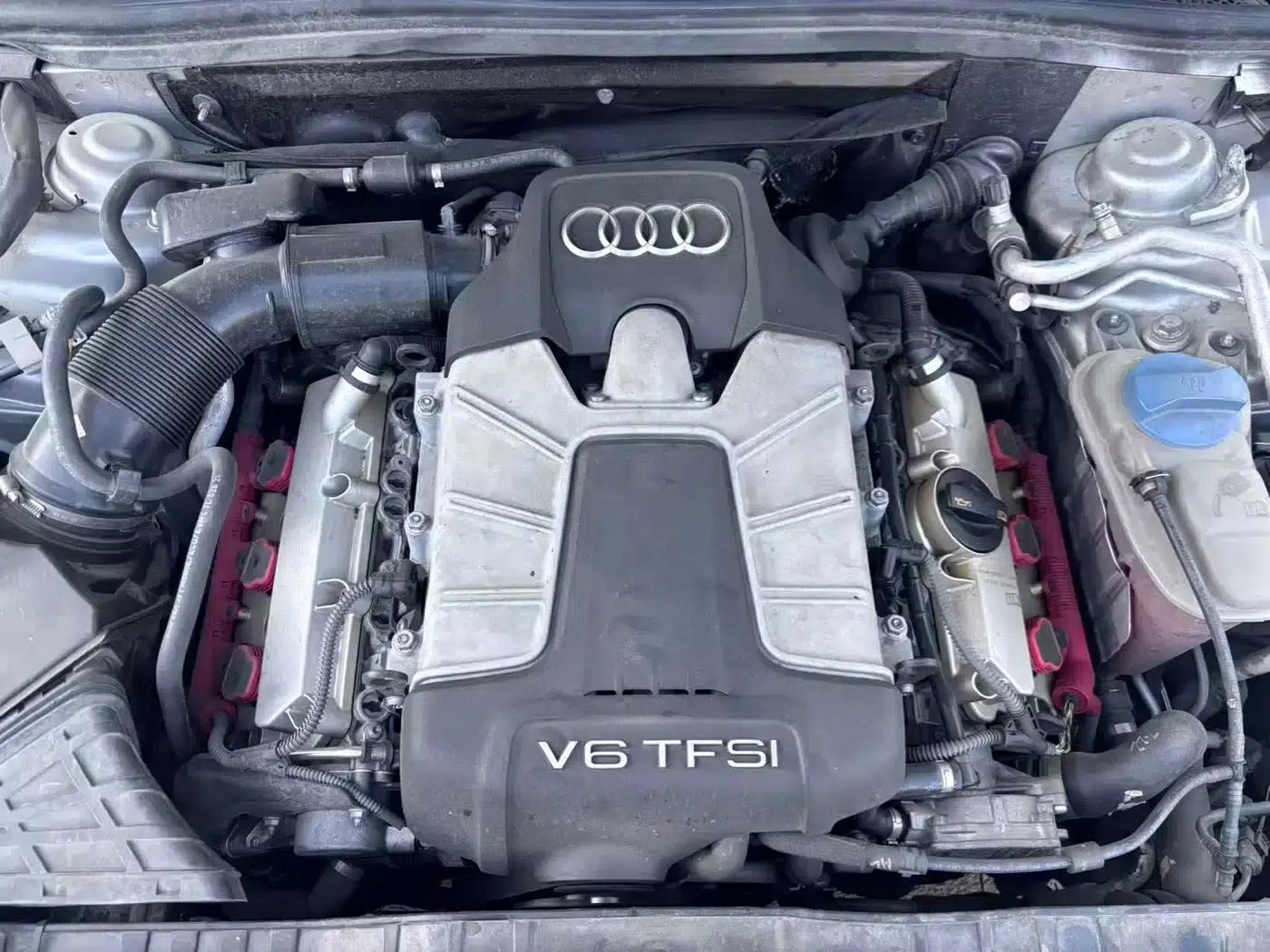 2010 Audi S5 3.0T Sportback — миниатюра 31