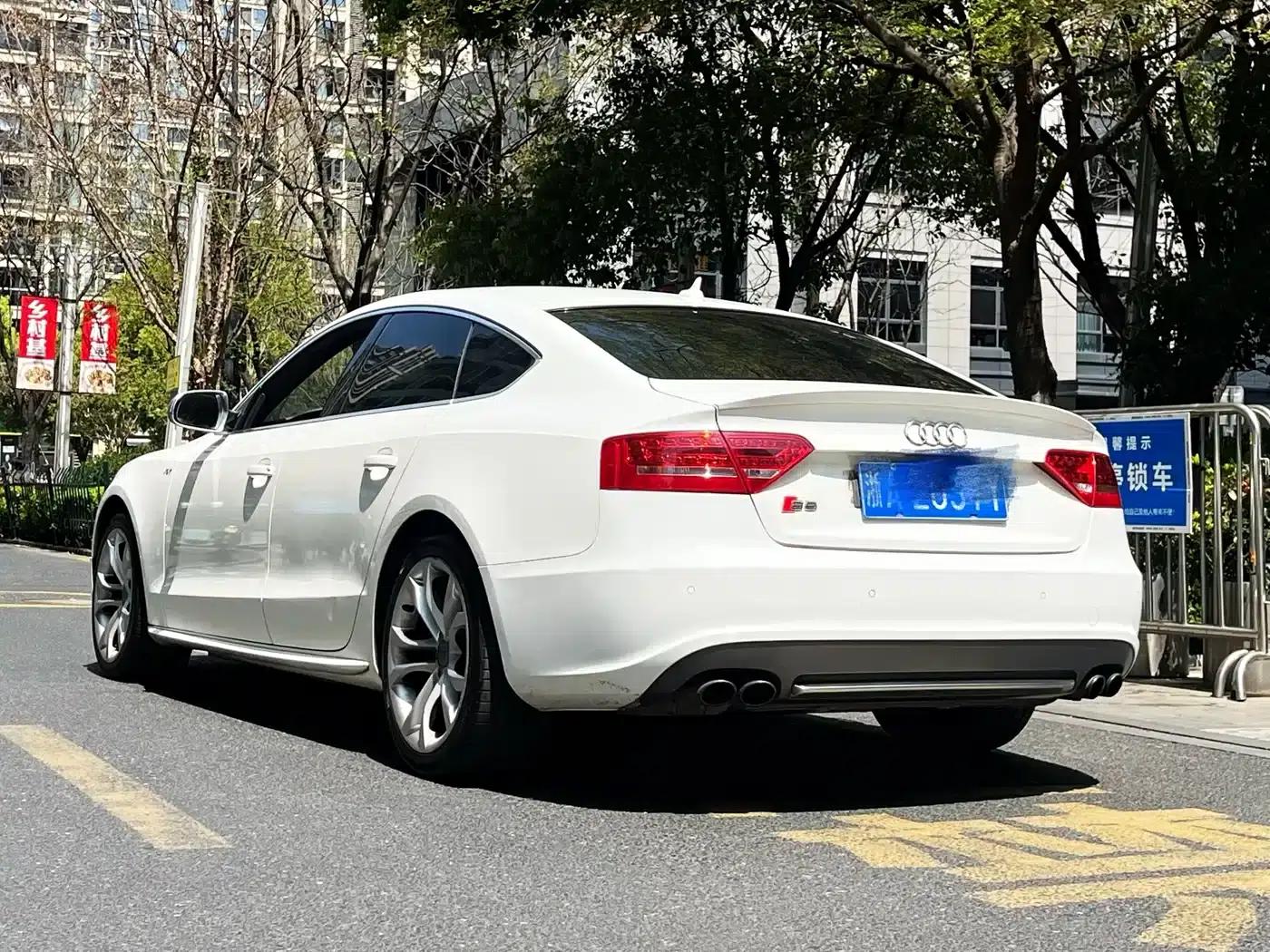 2012 Audi S5 3.0T Sportback — миниатюра 6