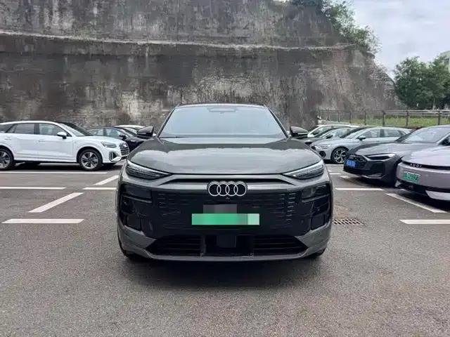 Audi Q6L e-tron 2026 First Edition