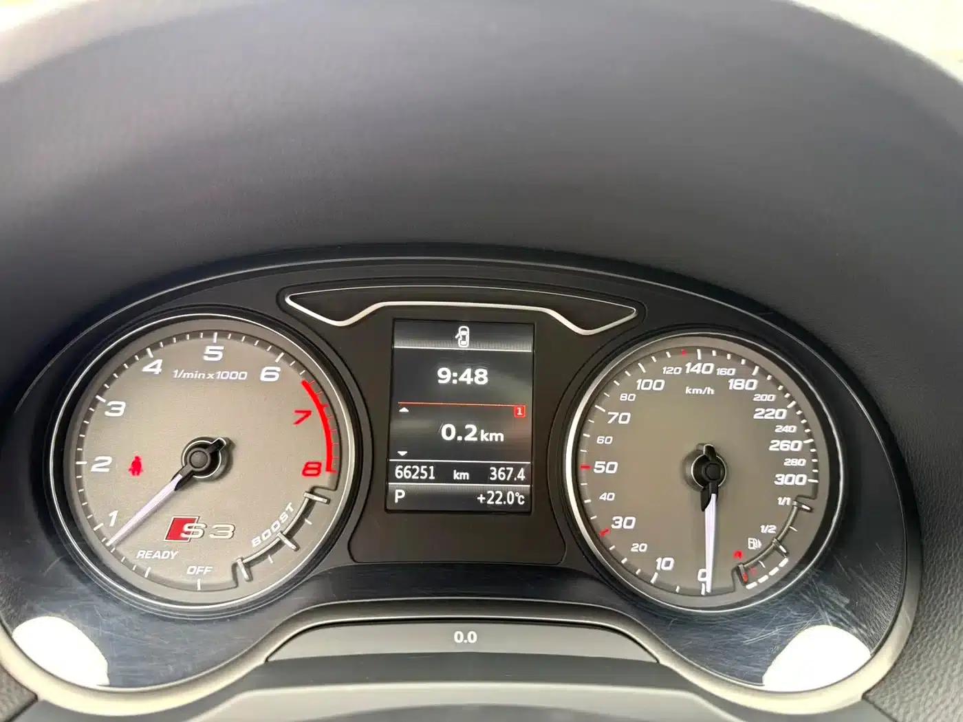 Audi S3 2015 Model S3 2.0T Limousine — миниатюра 7