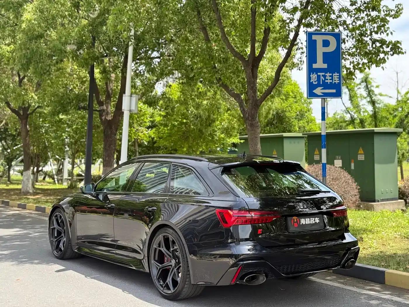 2025 Audi RS 6 RS 6 4.0T Avant Performance — миниатюра 4
