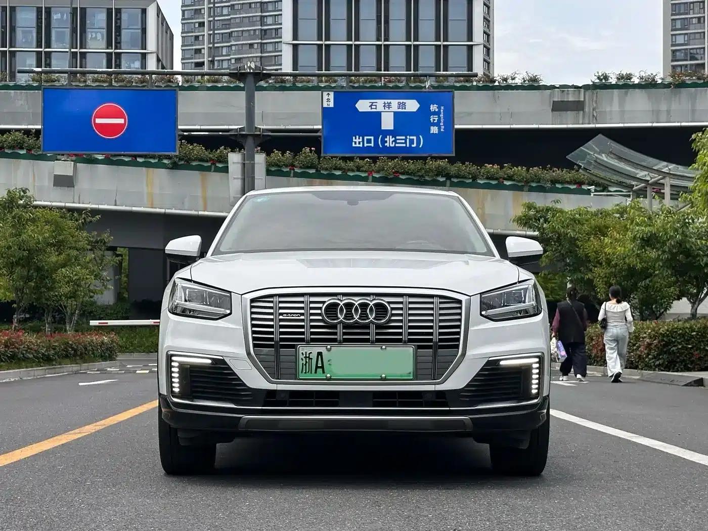 2019 Audi Q2L e-tron Pure Electric Smart Edition — миниатюра 2