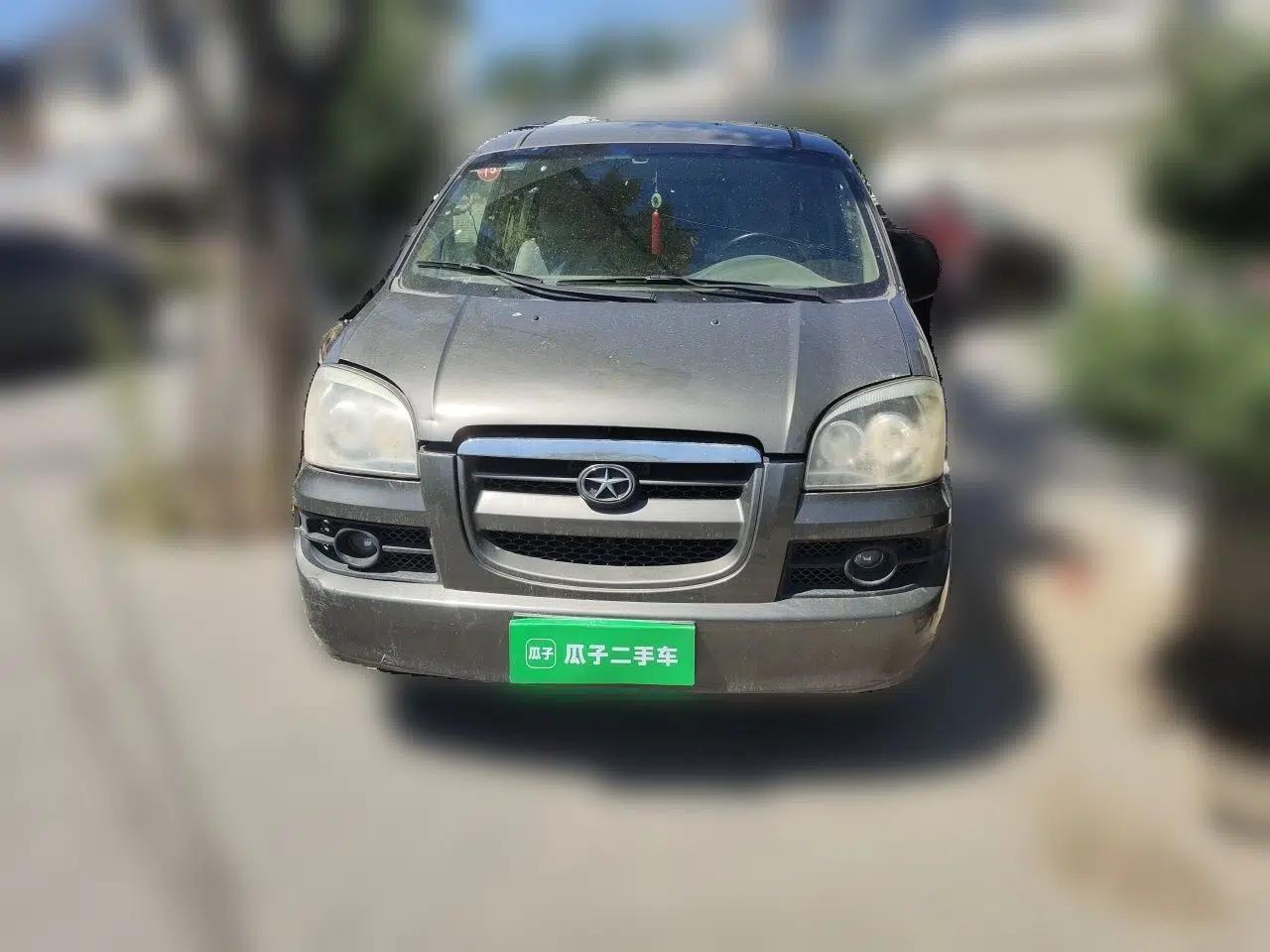 JAC Group Refine 2015 2.0L Shuttle Gasoline Long-Wheelbase Comfort Version HFC4GA3-3D — миниатюра 2