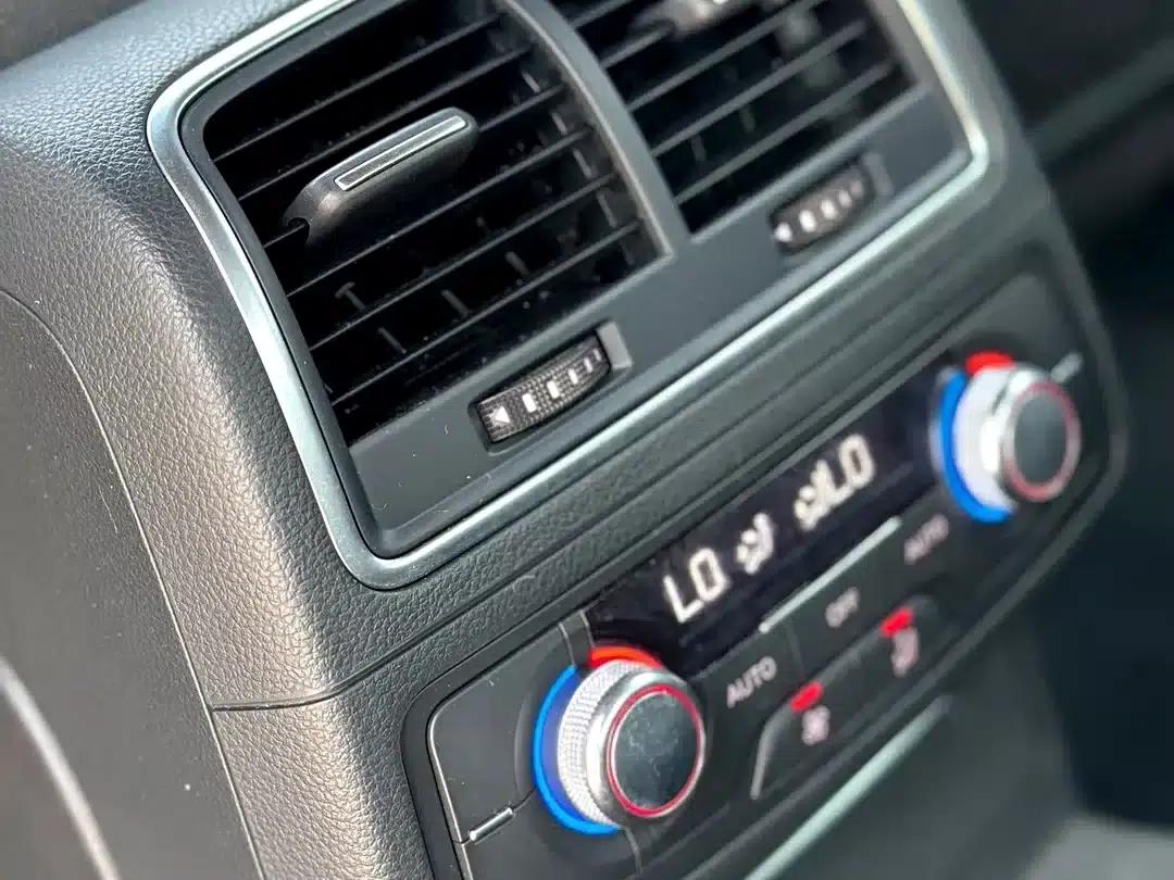 2013 Audi S6 4.0TFSI — миниатюра 17