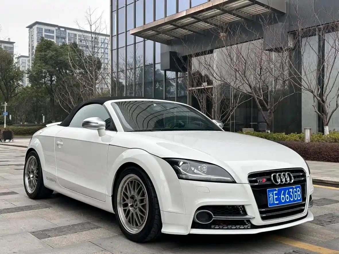 2011 Audi TTS Roadster 2.0TFSI quattro — миниатюра 3