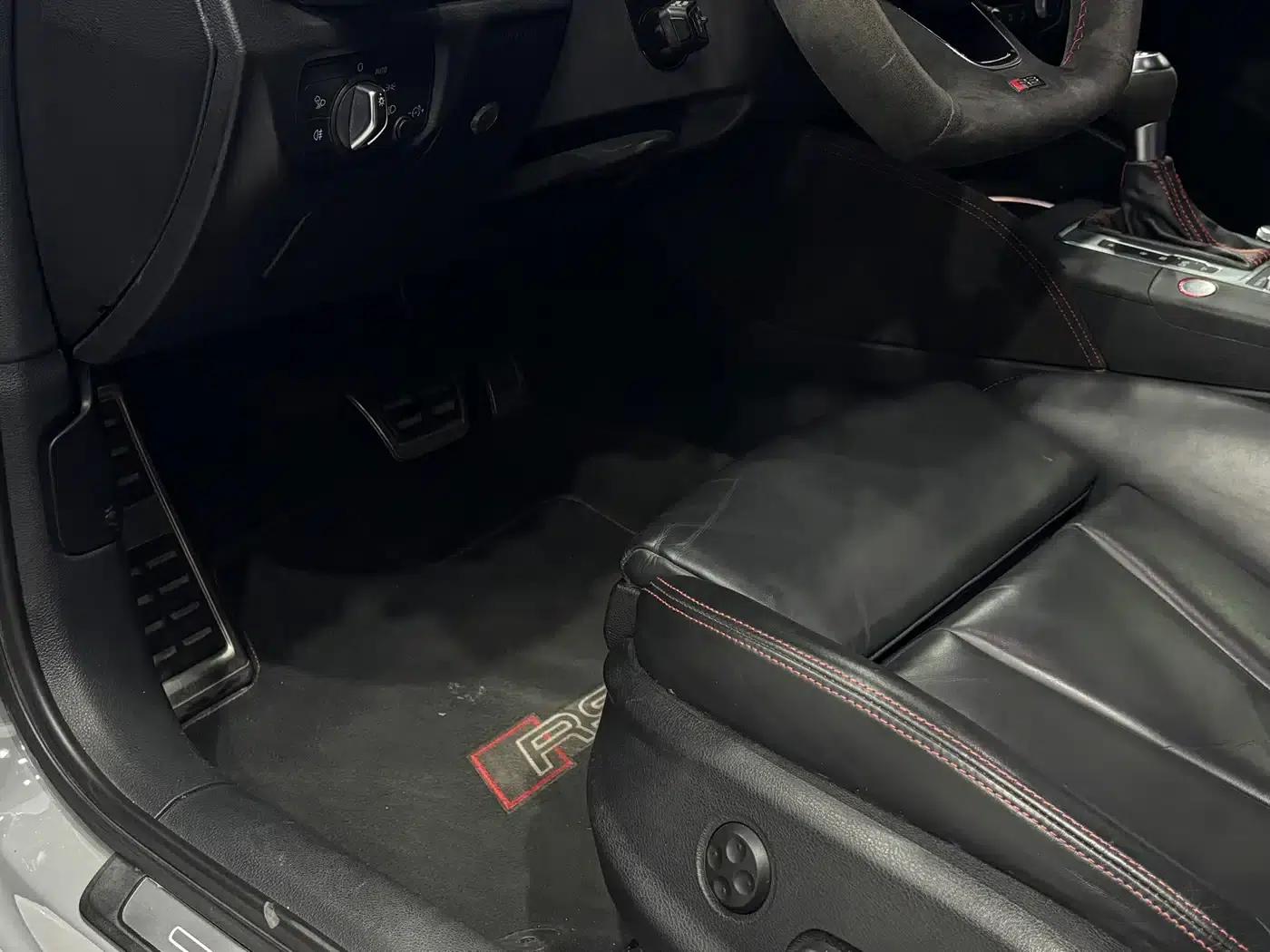 Audi RS 3 2017 RS 3 2.5T Limousine — миниатюра 6