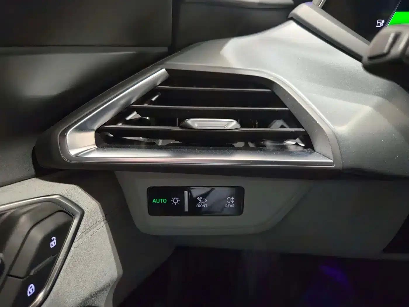 Audi e-tron GT 2023 Base Model — миниатюра 11