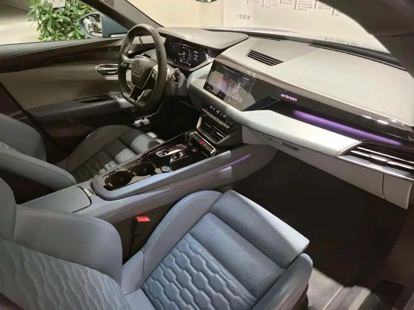 Audi e-tron GT 2023 Base Model — миниатюра 18
