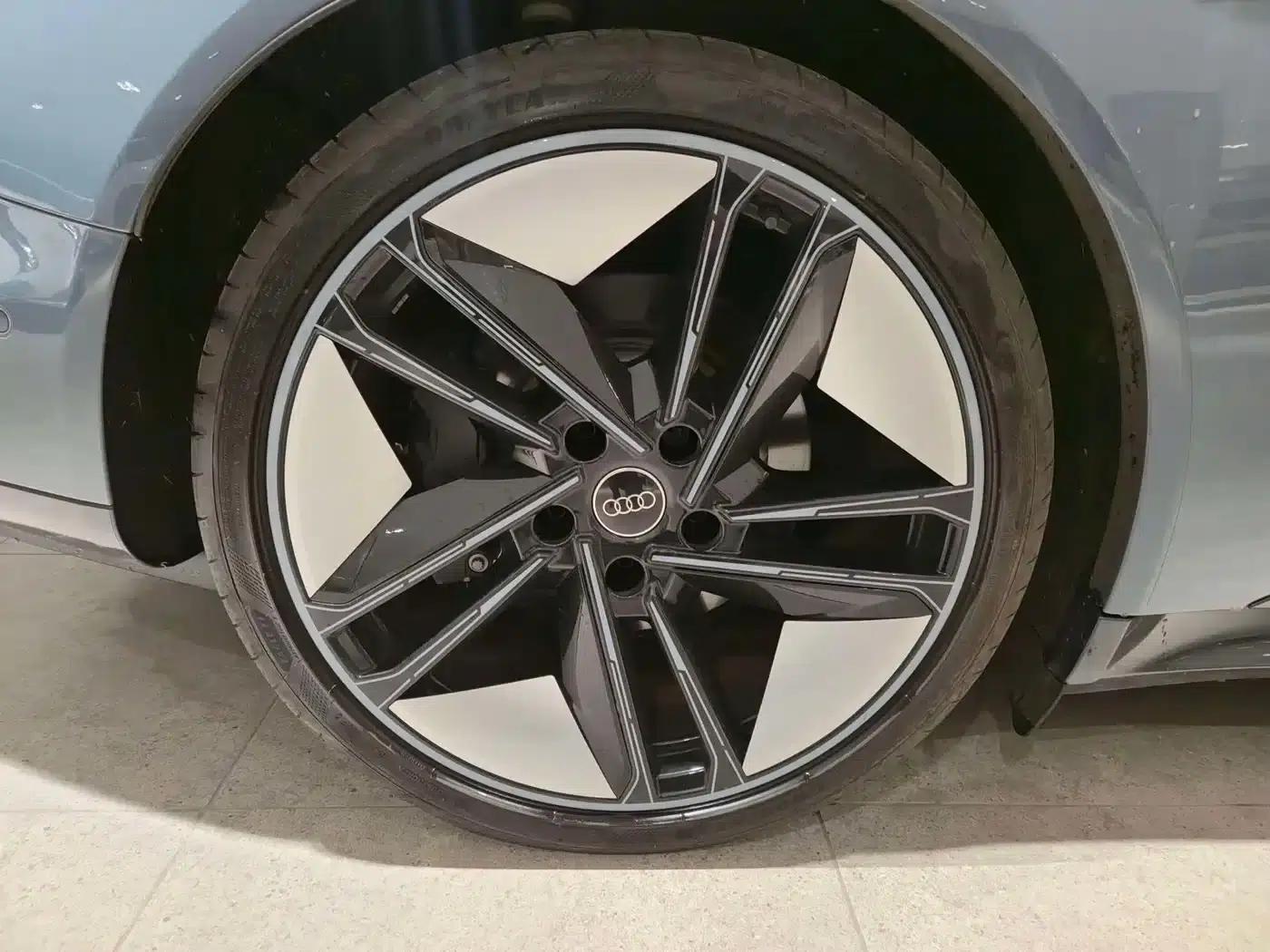 Audi e-tron GT 2023 Base Model — миниатюра 19
