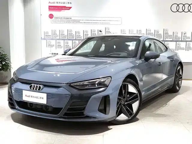 Audi e-tron GT 2023 Base Model