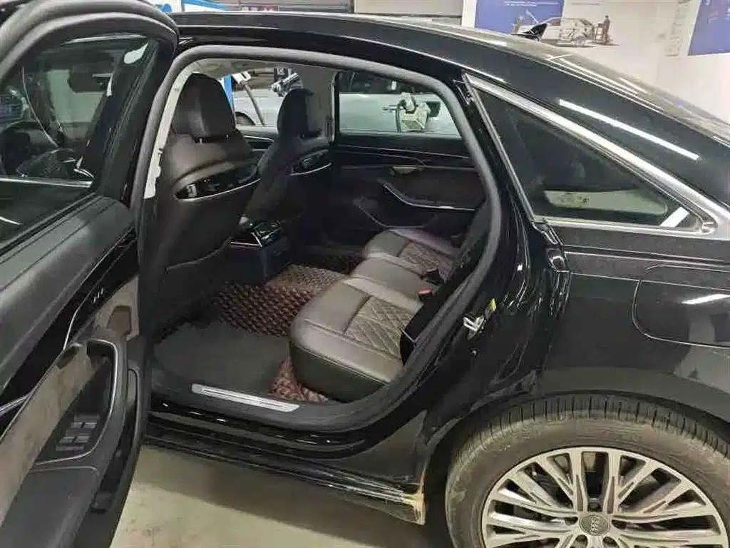 Audi A8 PHEV 2022 A8L 60 TFSIe quattro Collector's Edition — миниатюра 4
