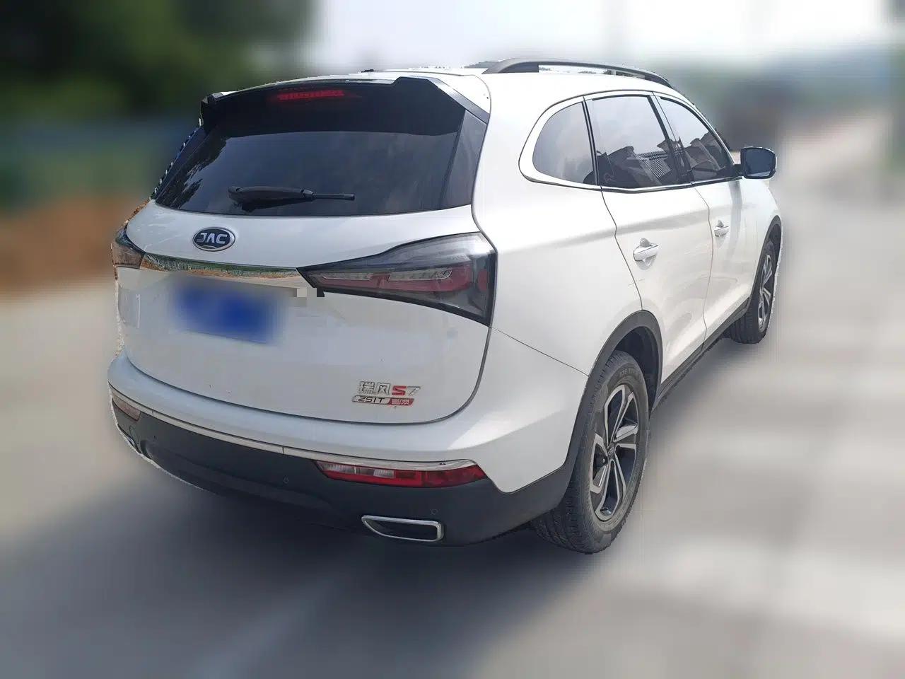 JAC Group Refine S7 2017 1.5T Automatic Luxury Model — миниатюра 6