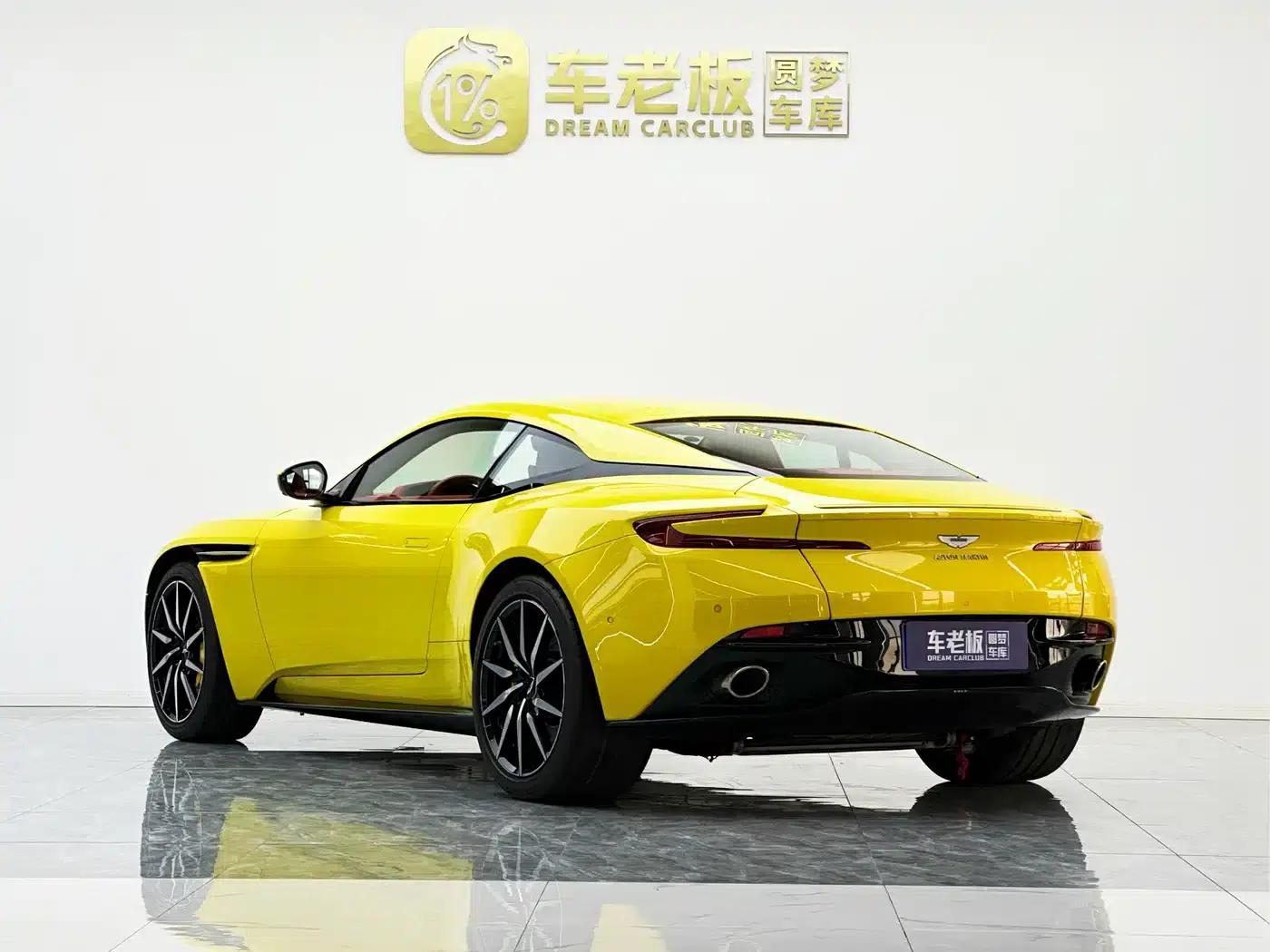 Aston Martin DB11 2019 4.0T V8 Coupe — миниатюра 6