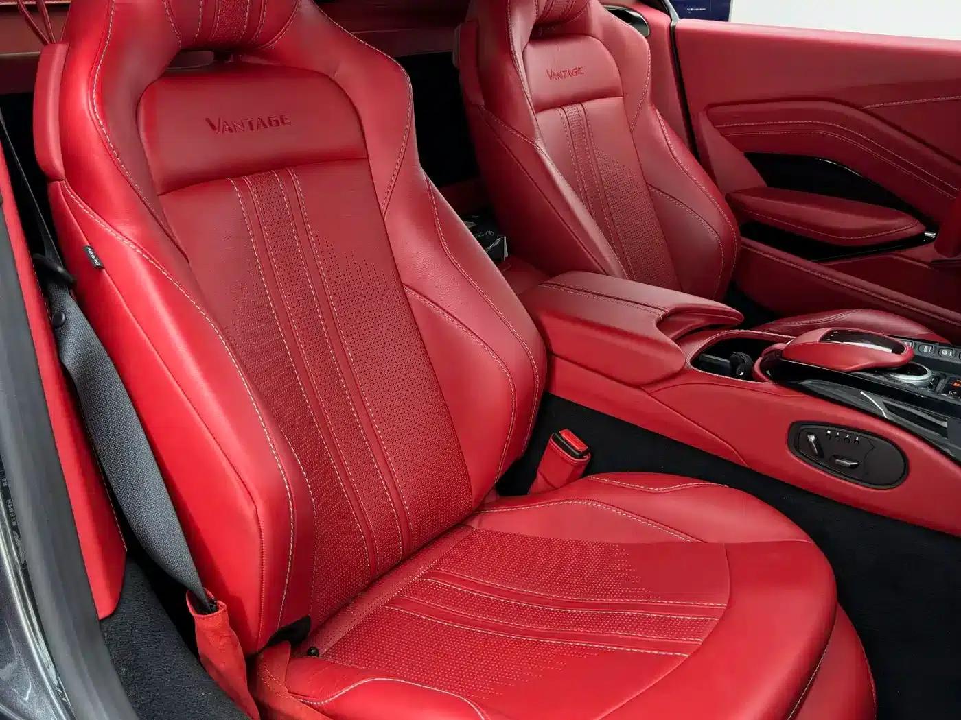 2020 V8 Vantage 4.0T V8 Coupe — миниатюра 14