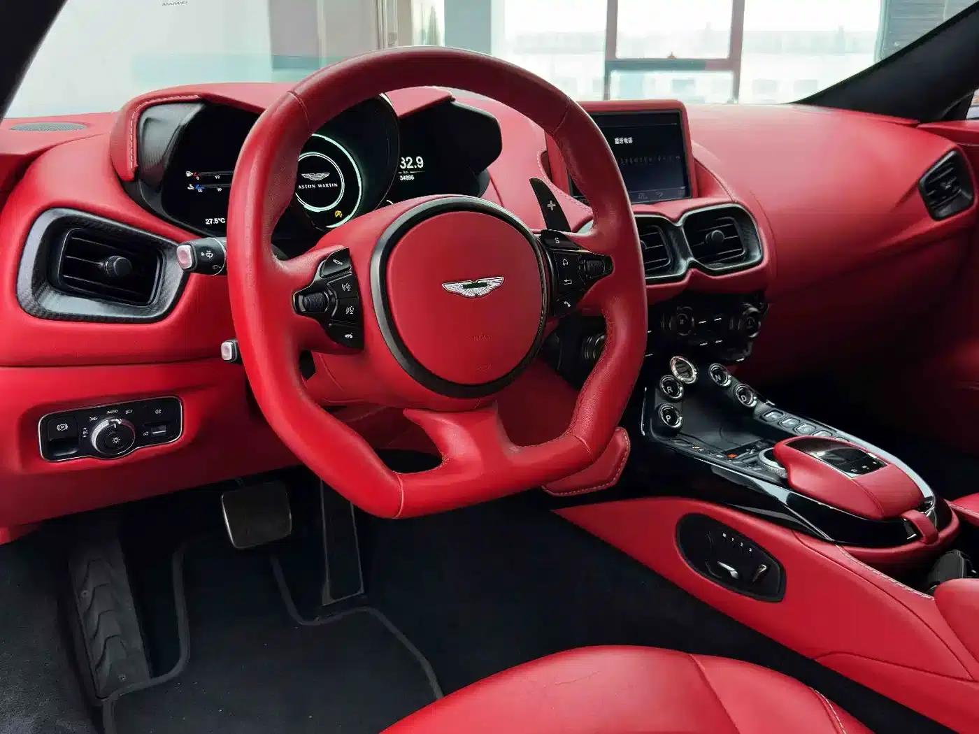 2020 V8 Vantage 4.0T V8 Coupe — миниатюра 18